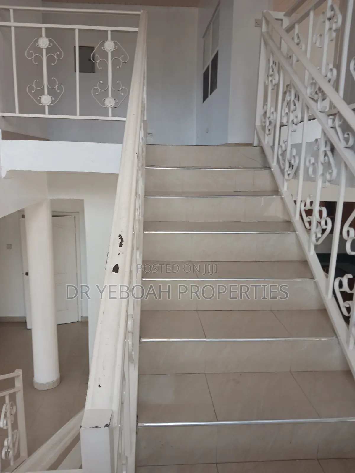 3bdrm Duplex in Spintex Manet :- 3, Papaye for rent