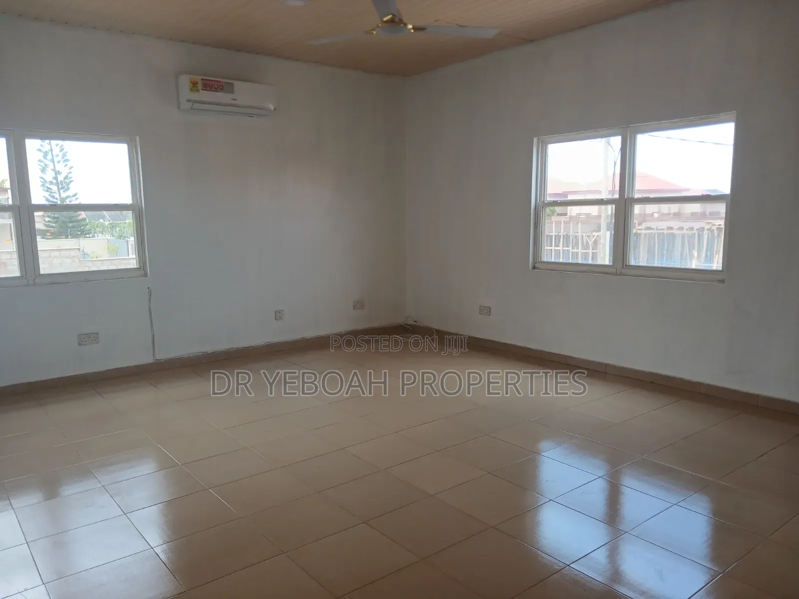 3bdrm Duplex in Spintex Manet :- 3, Papaye for rent