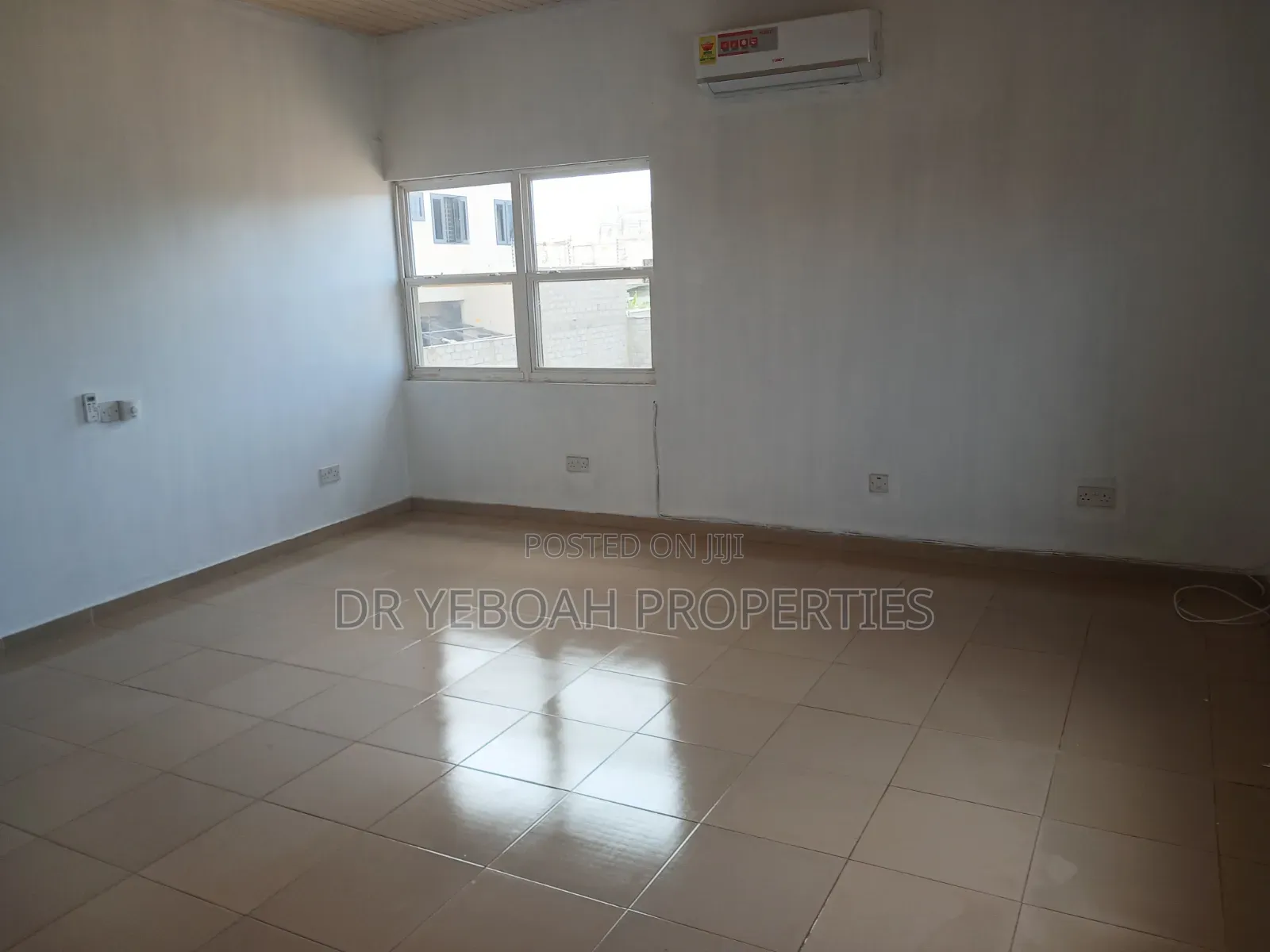 3bdrm Duplex in Spintex Manet :- 3, Papaye for rent