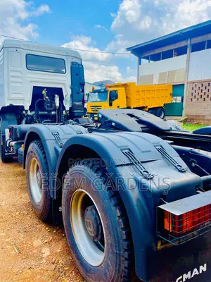 Brand New SHACMAN Trailer Heads for Sale(X3000, H3000, F3000)