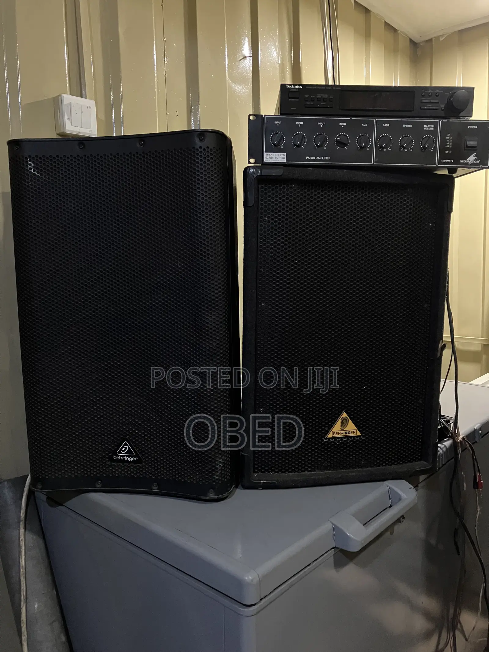 Behringer Mid Speakers