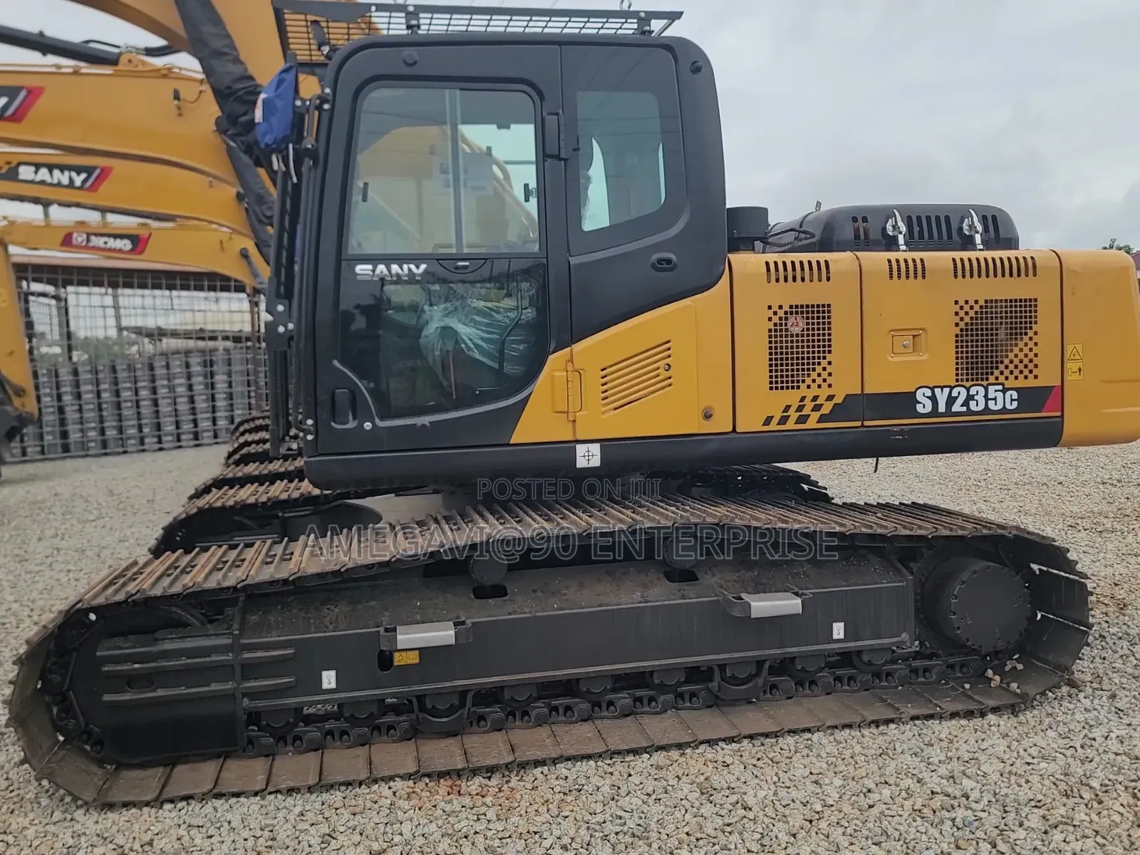 Excavator Sany 235 C