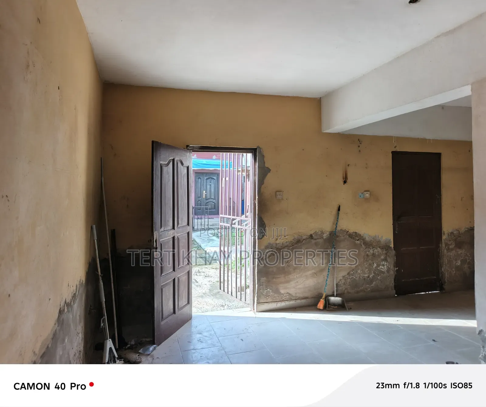 Mini Flat in Paris Vila, Tsui-Bleoo for rent