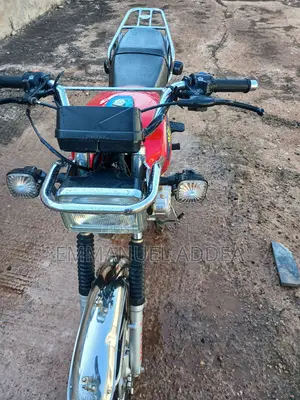 New Royal Motorcycle 2026 Red