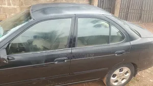 Nissan Sentra 2005 Black