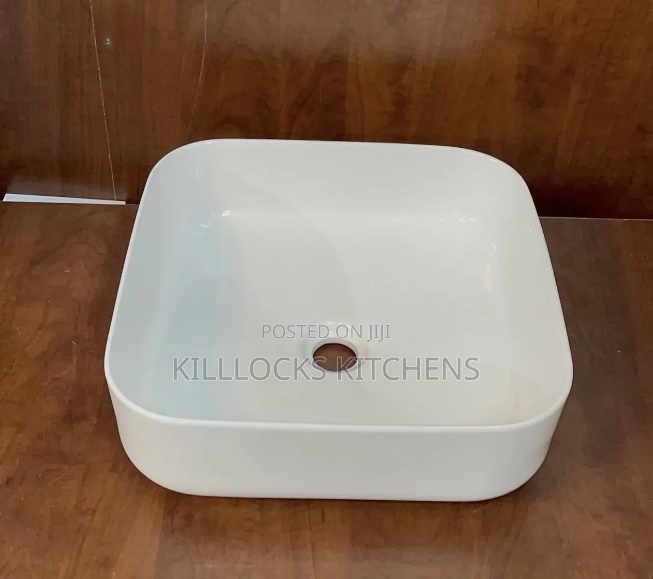 Vanity Basin / Deep Pedicure Basin