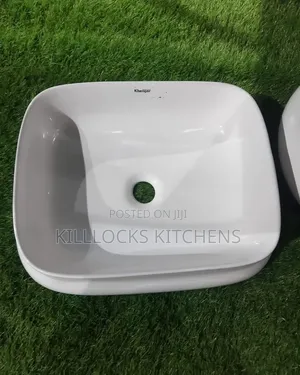 Vanity Basin / Deep Pedicure Basin
