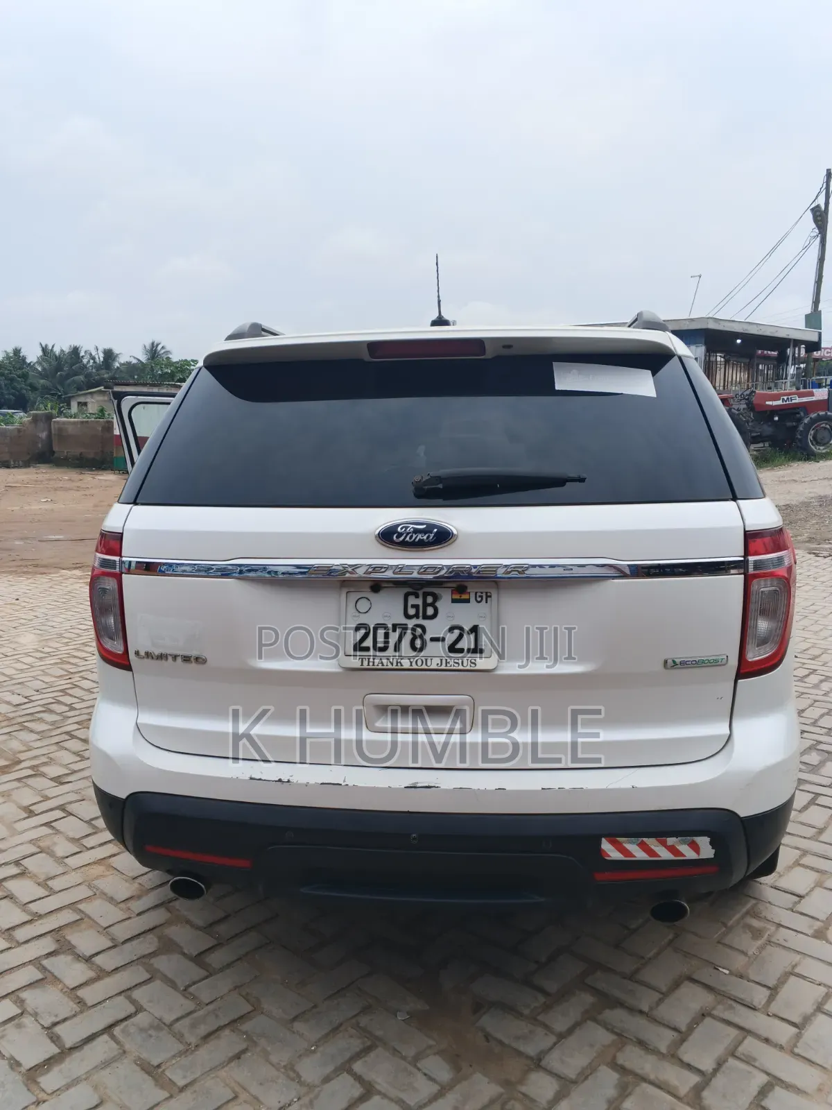 Ford Explorer 2012 Off white