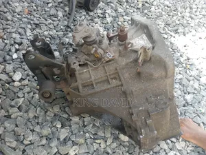 Toyota Vitz , Yaris