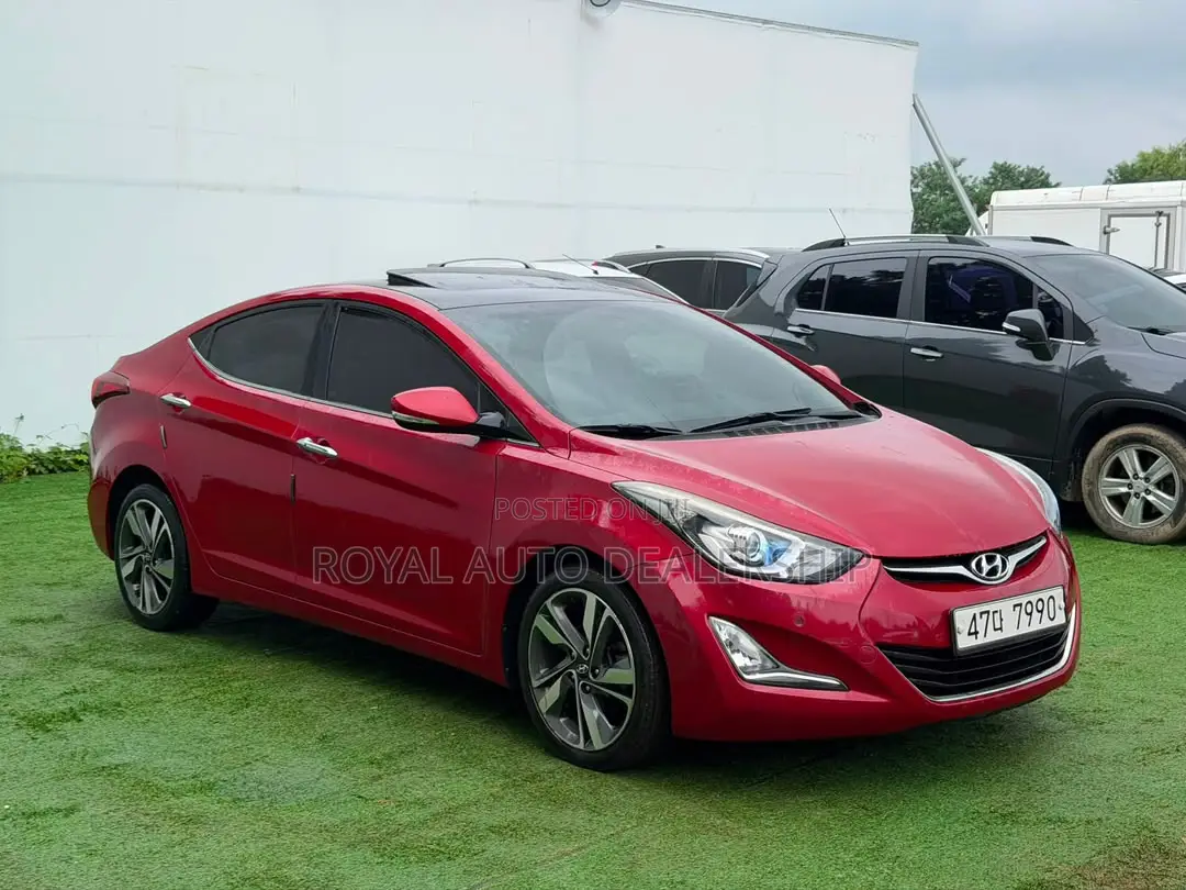 Hyundai Avante 2014 Red