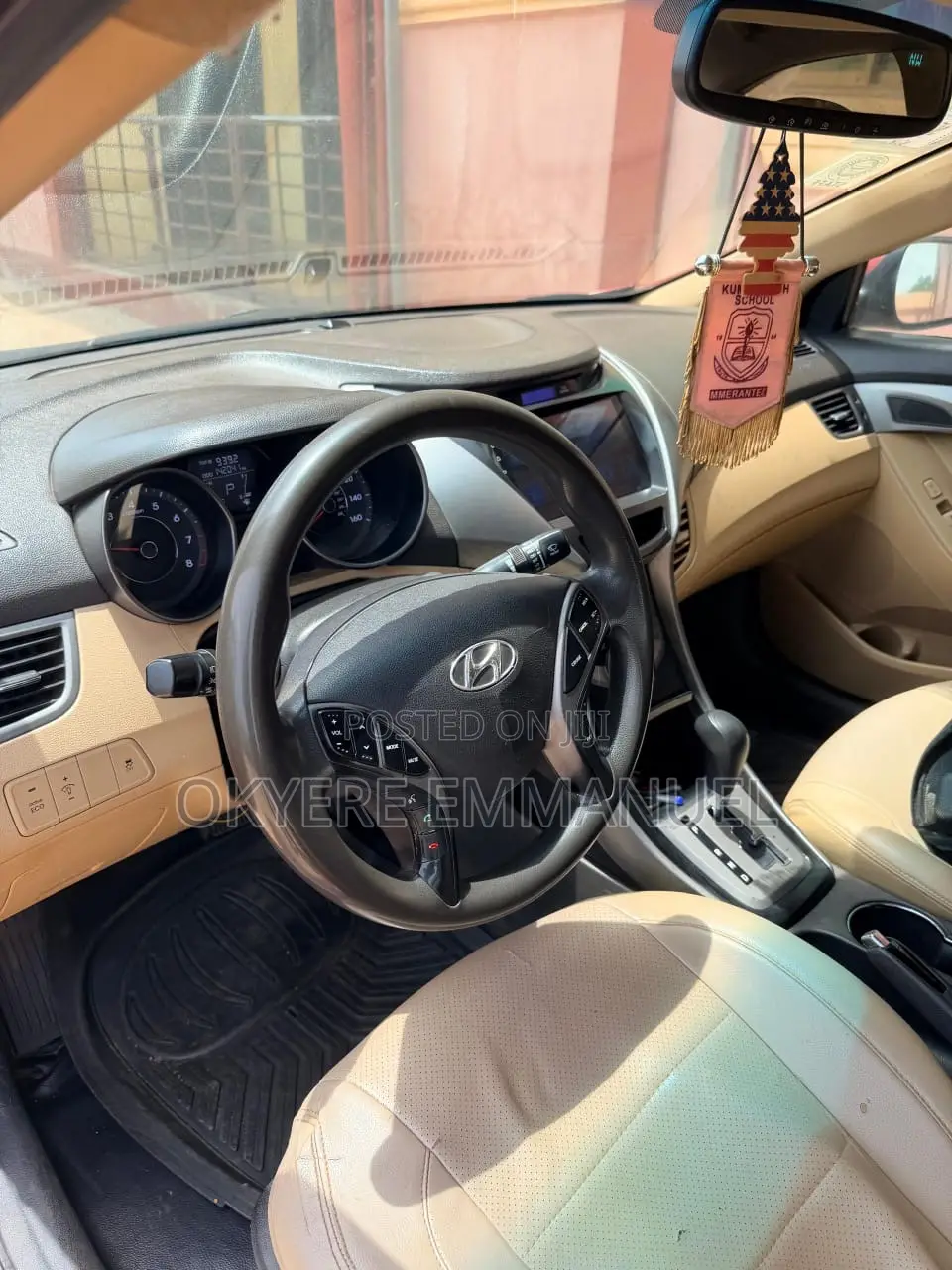 Hyundai Elantra 2013 Red