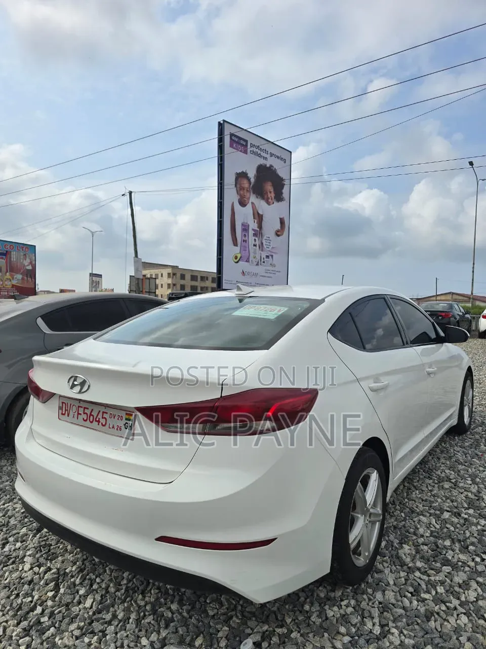 Hyundai Elantra SE 2018 White