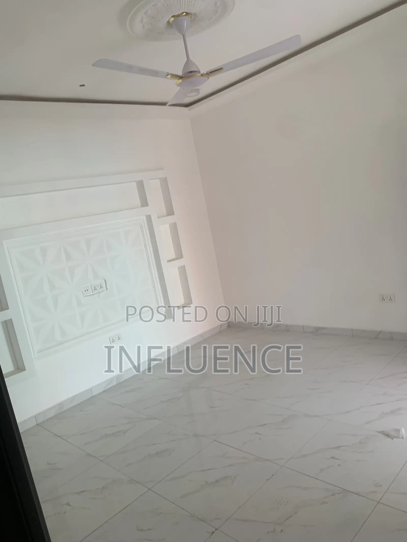 2bdrm Apartment in Nanakrom, East Legon for rent