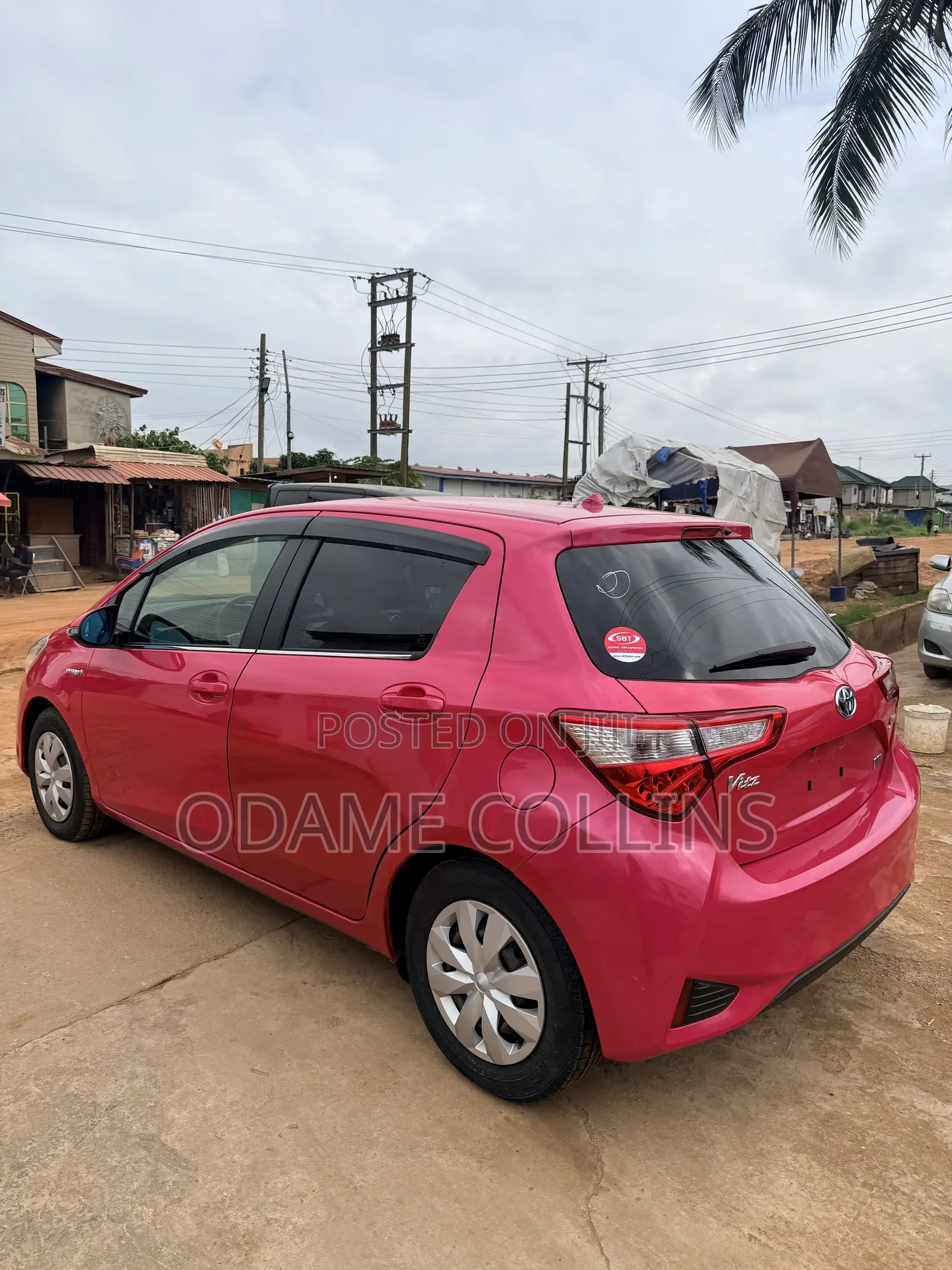 Toyota Vitz 1.5 FWD Hybrid 5dr 2017 Pink
