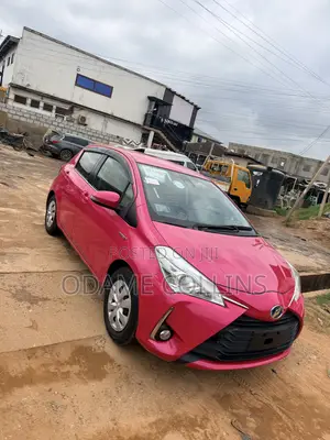 Toyota Vitz 1.5 FWD Hybrid 5dr 2017 Pink