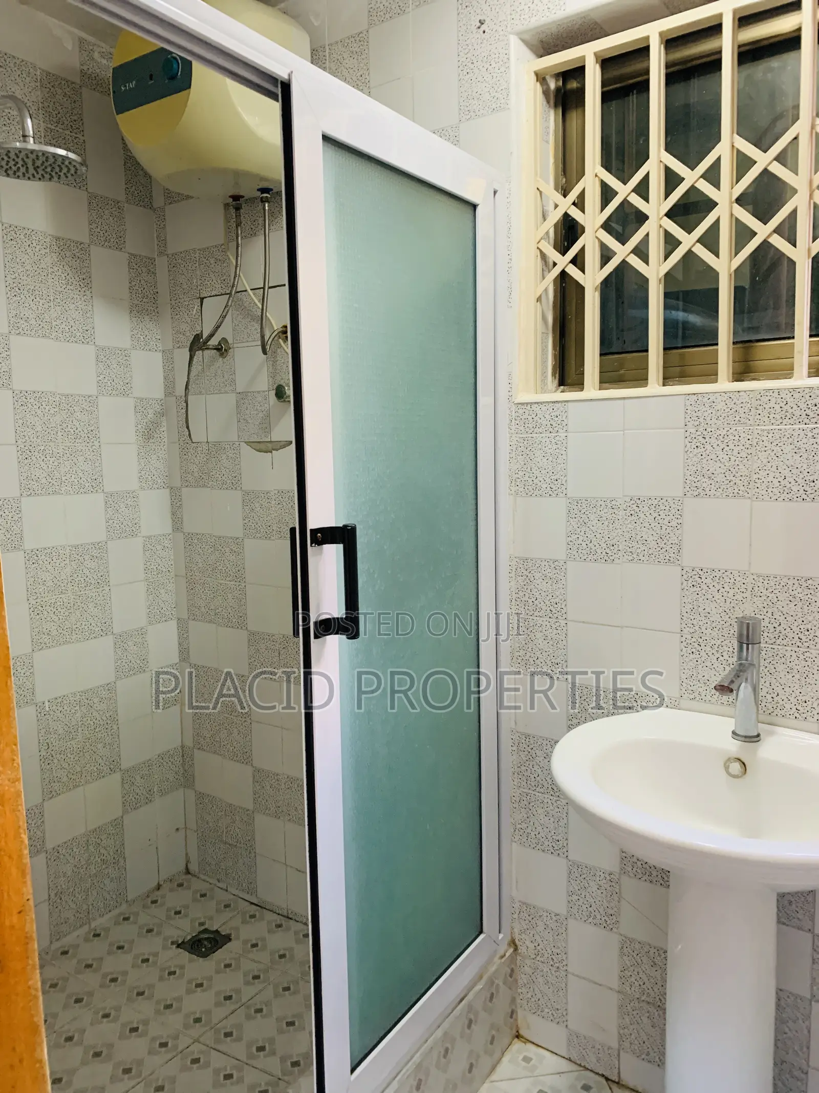 Furnished 1bdrm Apartment in West Legon for rent