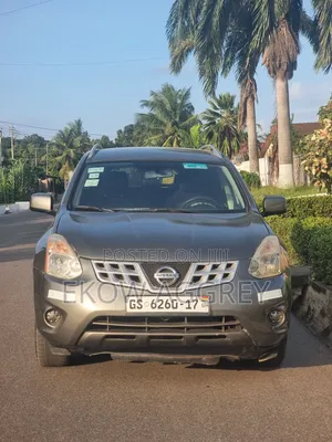 Nissan Rogue SV 2011 Brown
