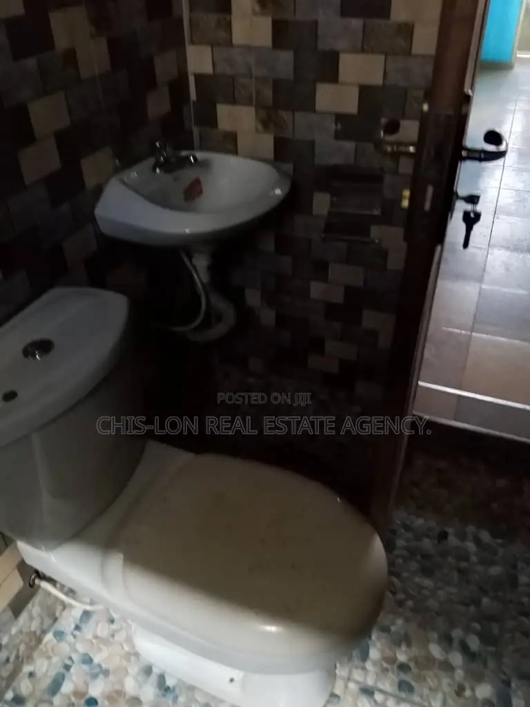 1bdrm Room & Parlour in Karkarba, Adade for rent