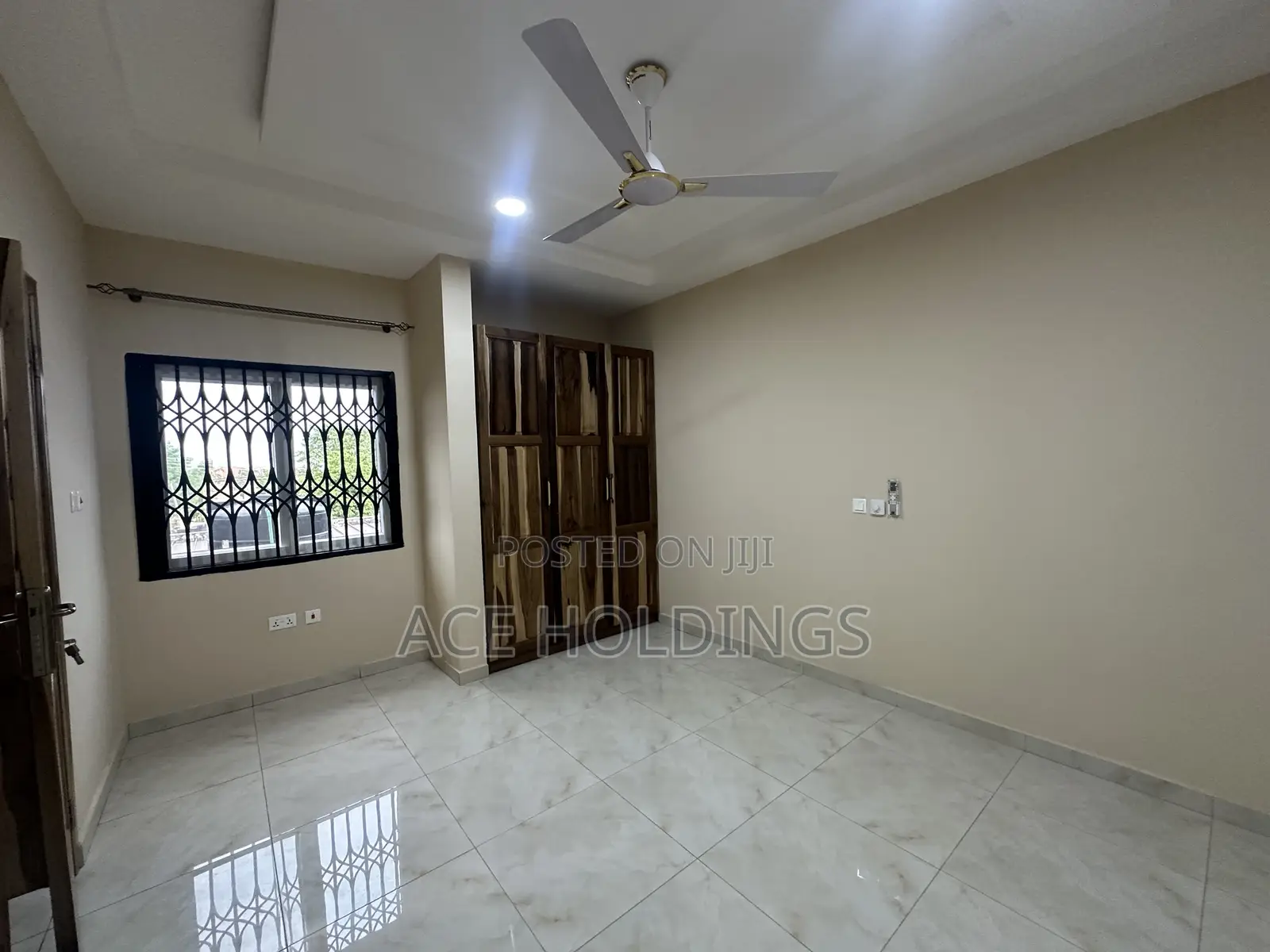 2bdrm Apartment in Adjiringanor, Adjiriganor for rent