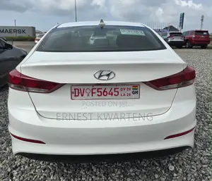 Hyundai Elantra 2018 White