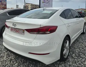 Hyundai Elantra 2018 White