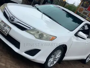 Toyota Camry 2014 White