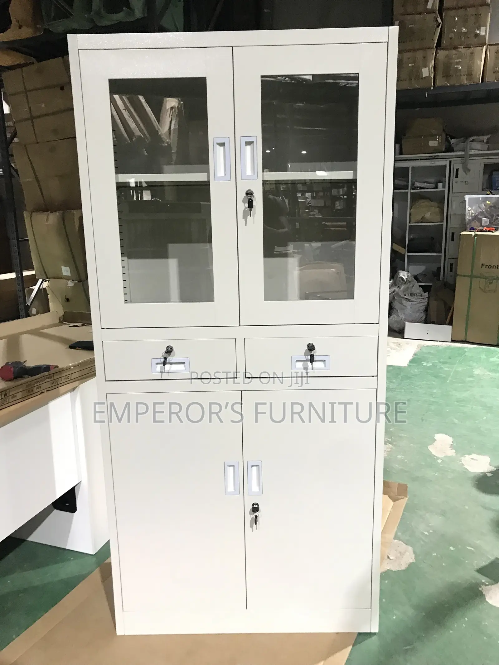 Professional 4-Door Office Cabinet With Lockable Drawers