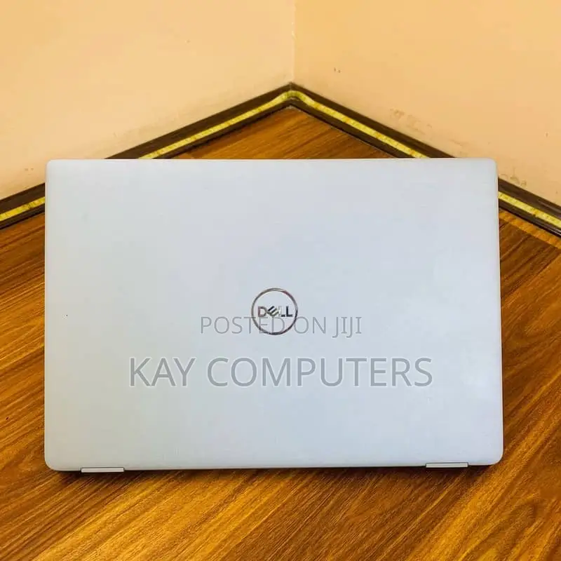 Laptop Dell Latitude 5300 2-in-1 16GB Intel Core i5 SSD 256GB