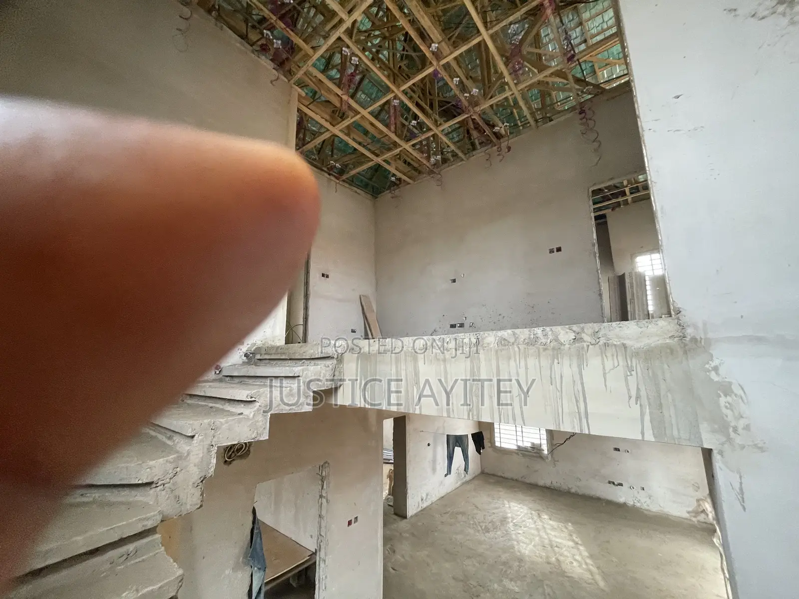4bdrm Duplex in De-Jba Properties, East Legon for sale