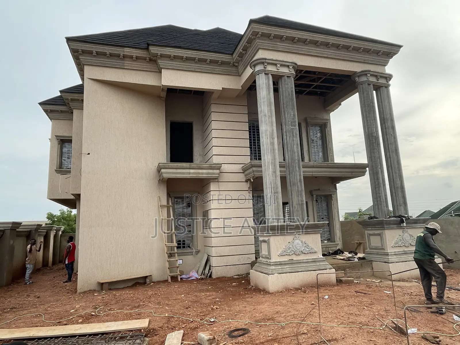 4bdrm Duplex in De-Jba Properties, East Legon for sale