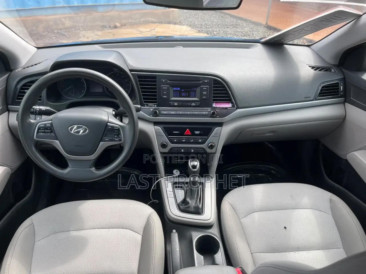 Hyundai Elantra 2017 Blue