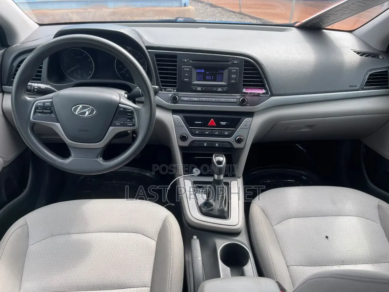 Hyundai Elantra 2017 Blue