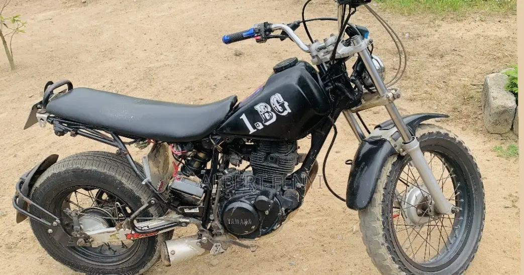 Yamaha 2014 Black