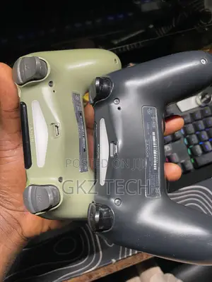 2 Original PS4 Controller