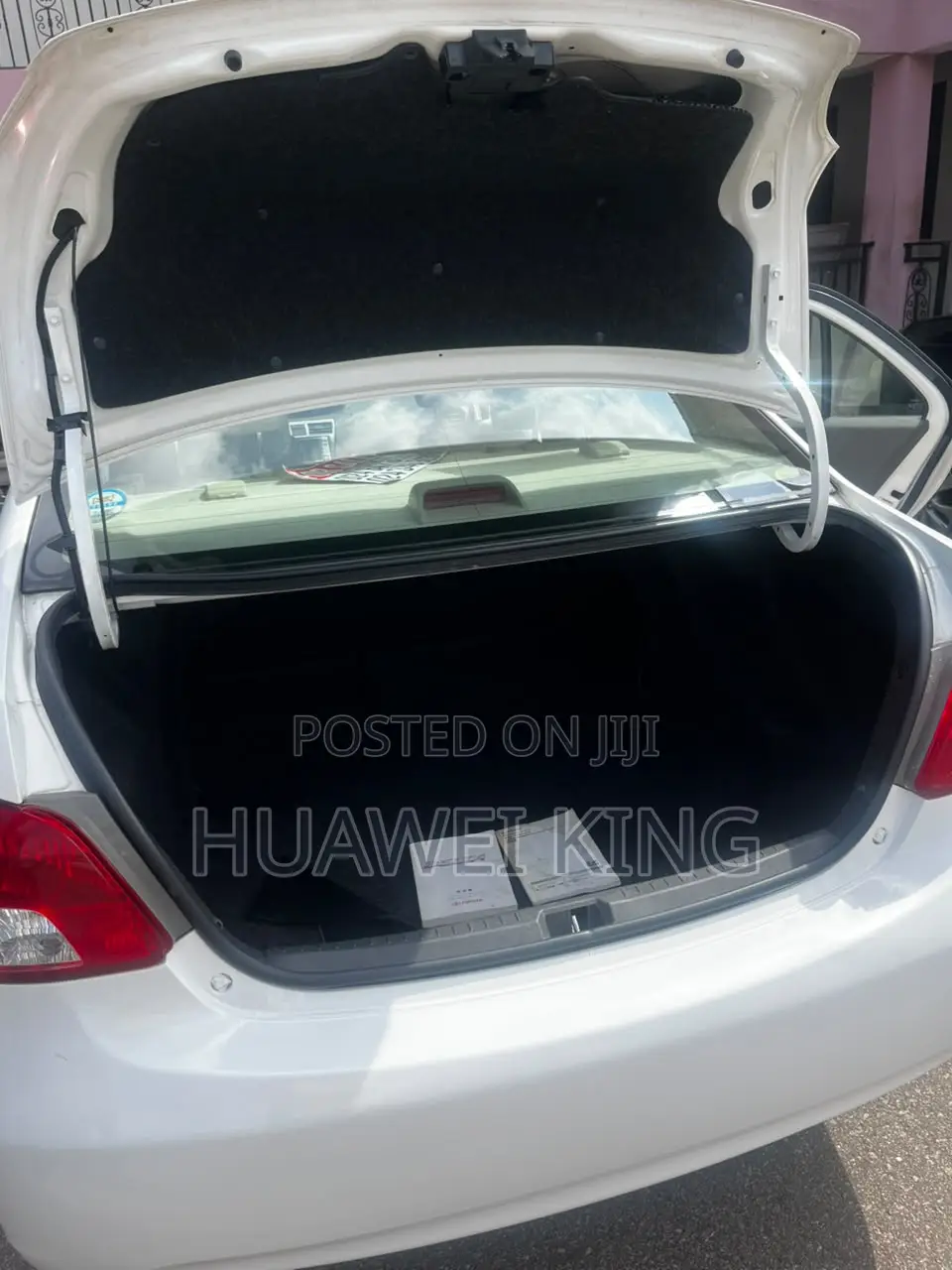 Toyota Belta 2010 White