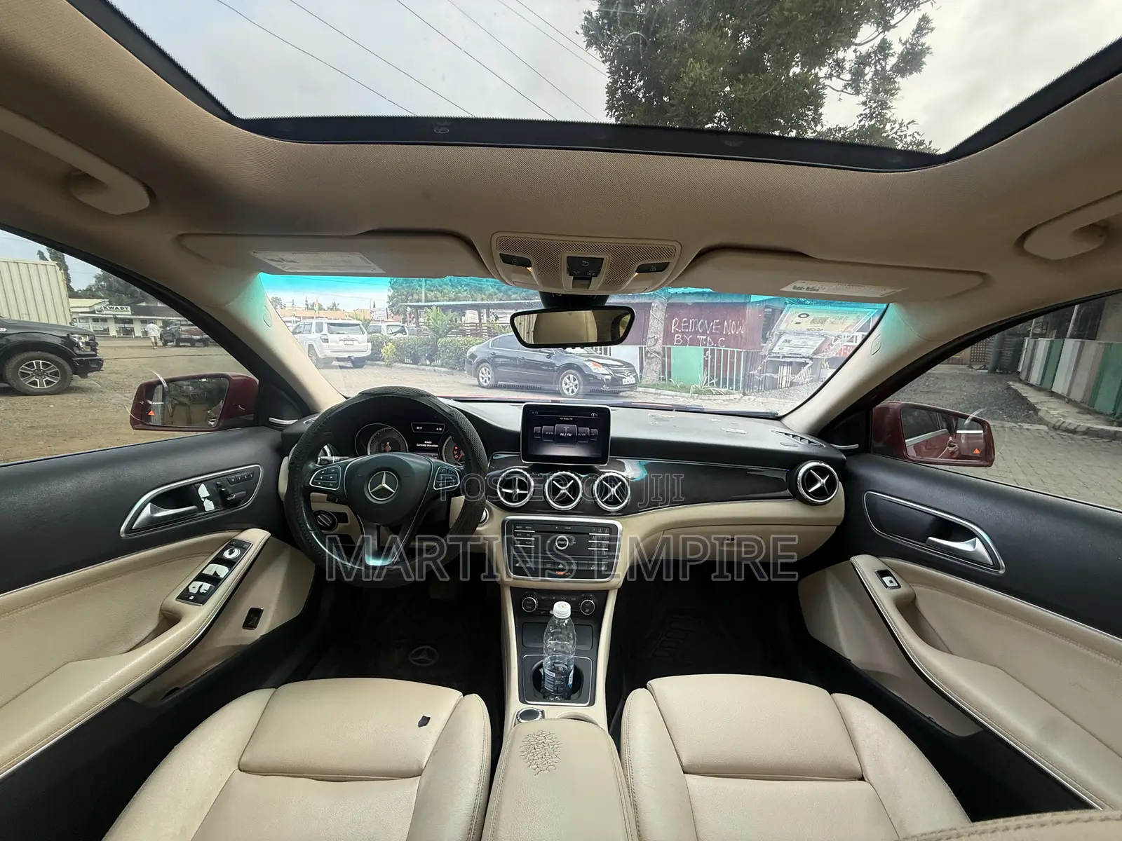 Mercedes-Benz GLA 250 2016 Red