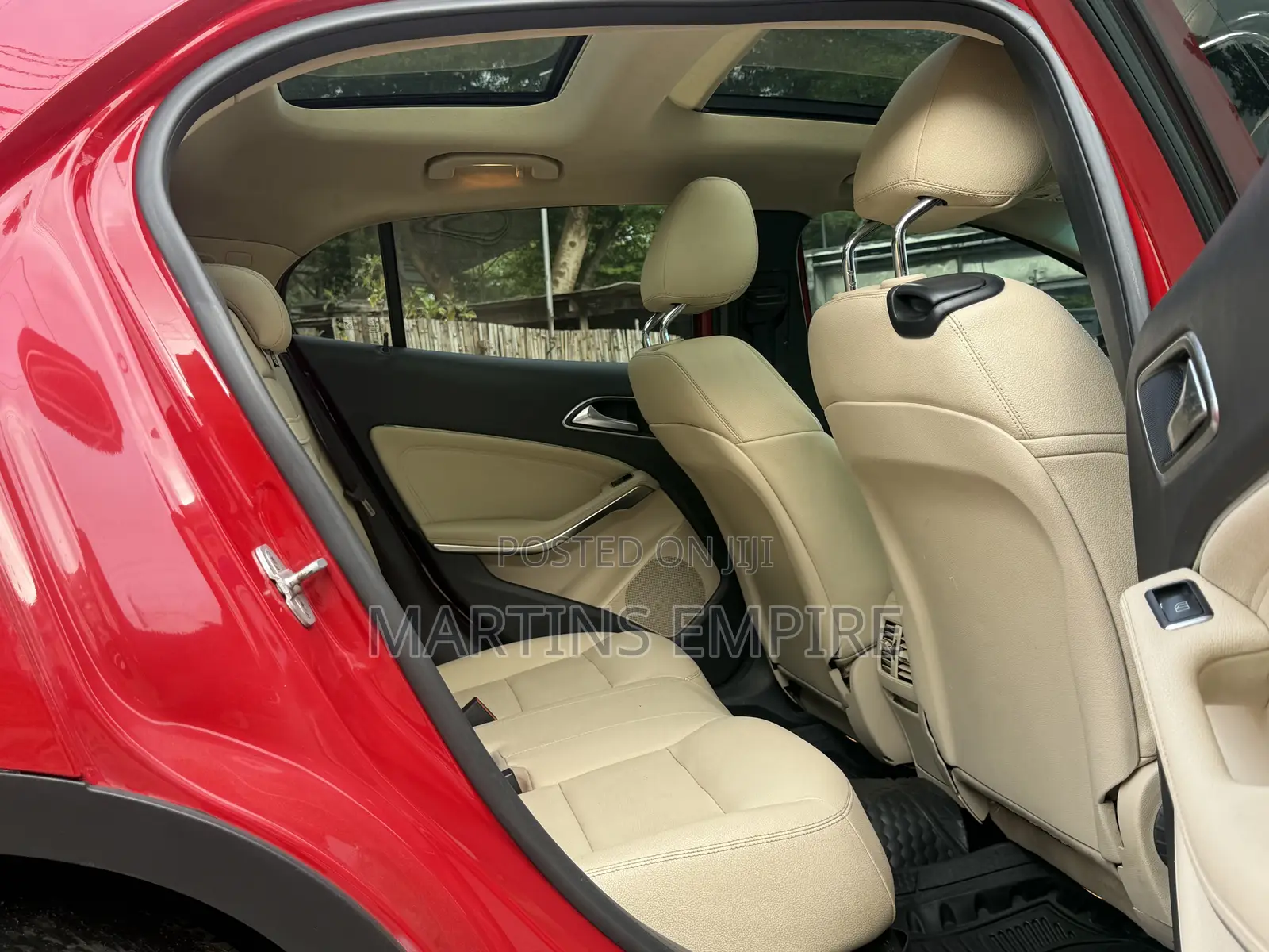Mercedes-Benz GLA 250 2016 Red