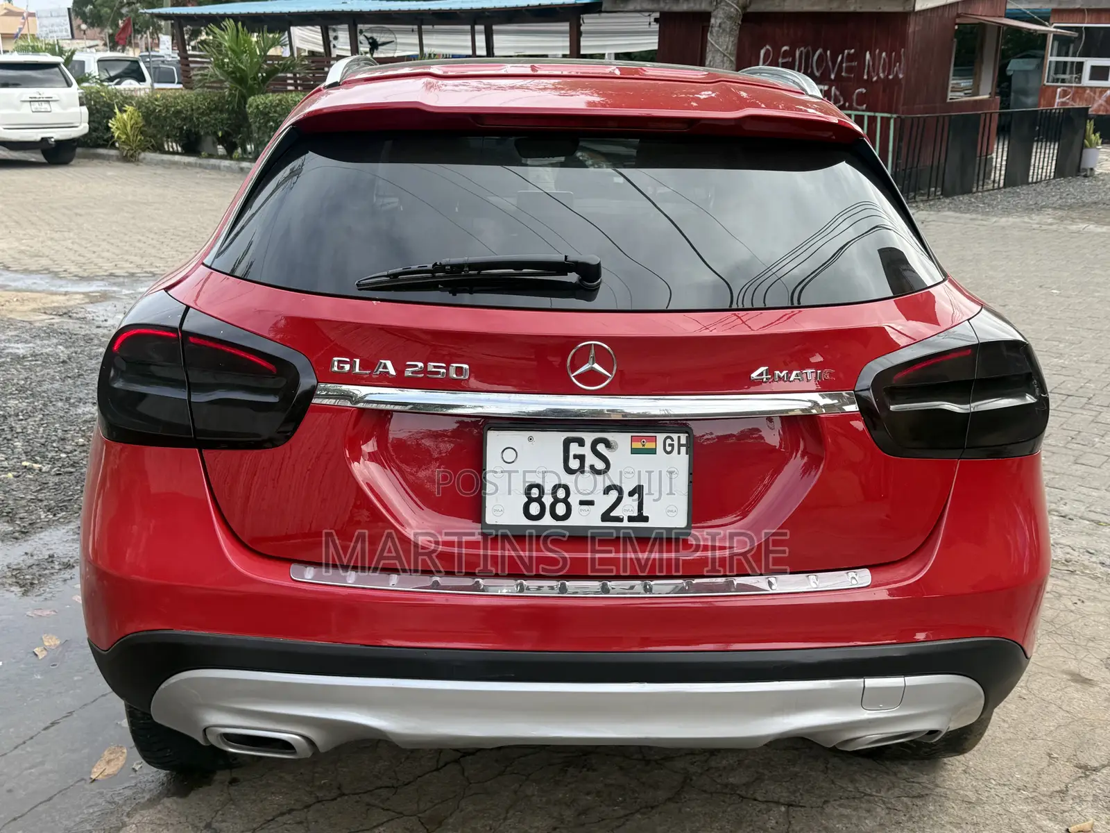 Mercedes-Benz GLA 250 2016 Red