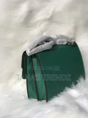 Women Crossbody/Shoulder Leather Handbag - Green