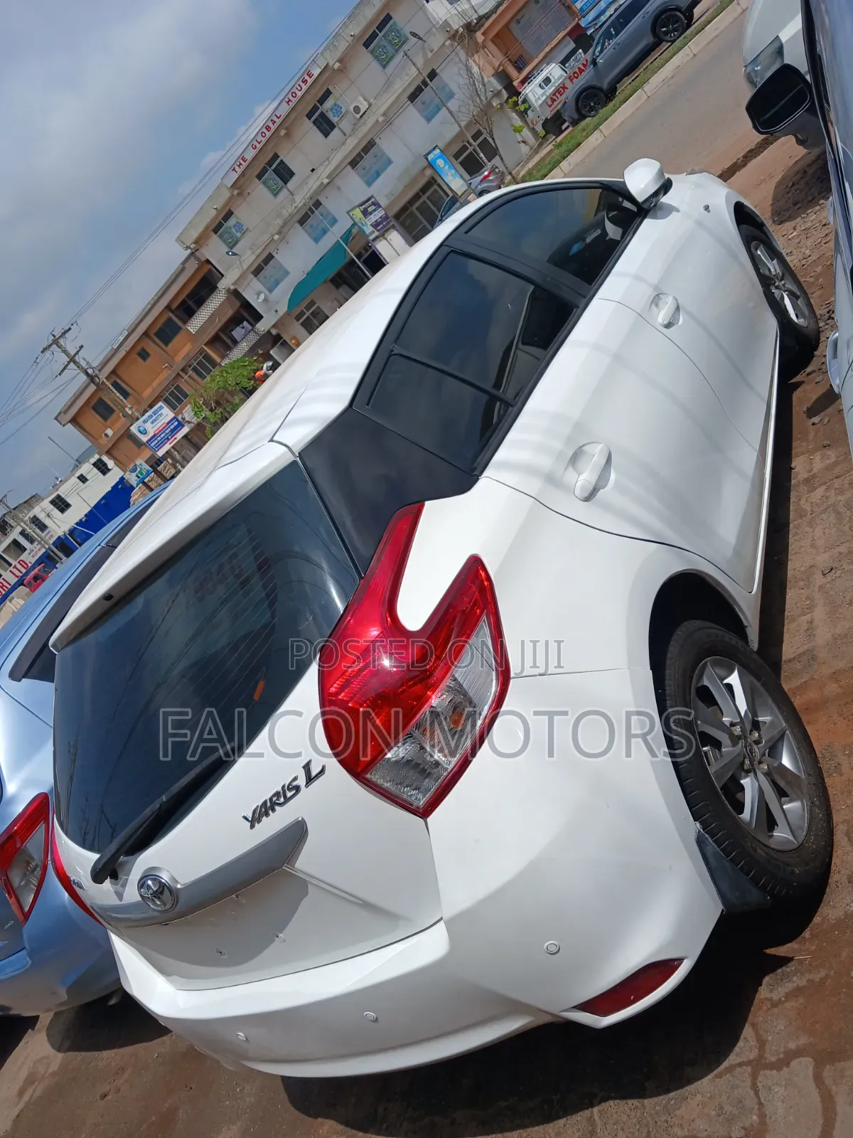 Toyota Yaris 2016 White