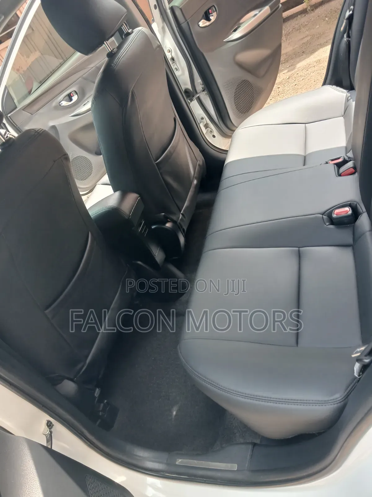 Toyota Yaris 2016 White