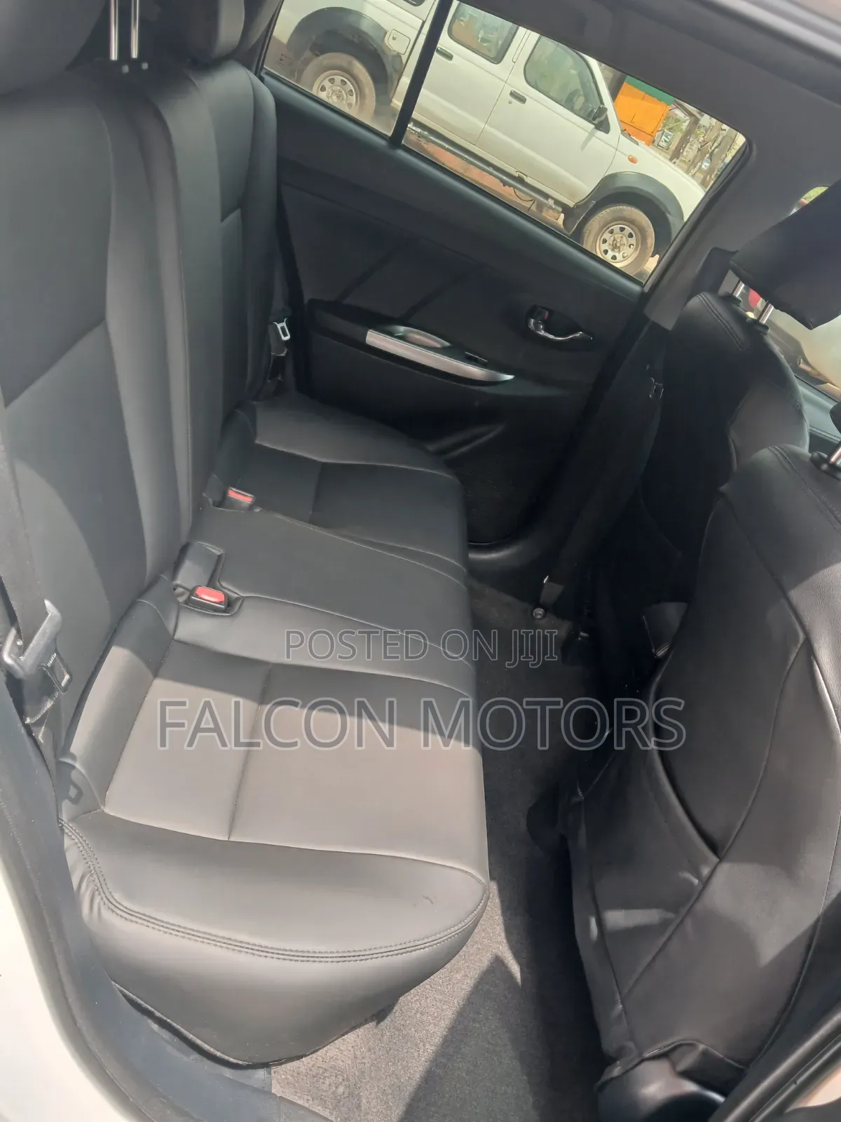 Toyota Yaris 2016 White