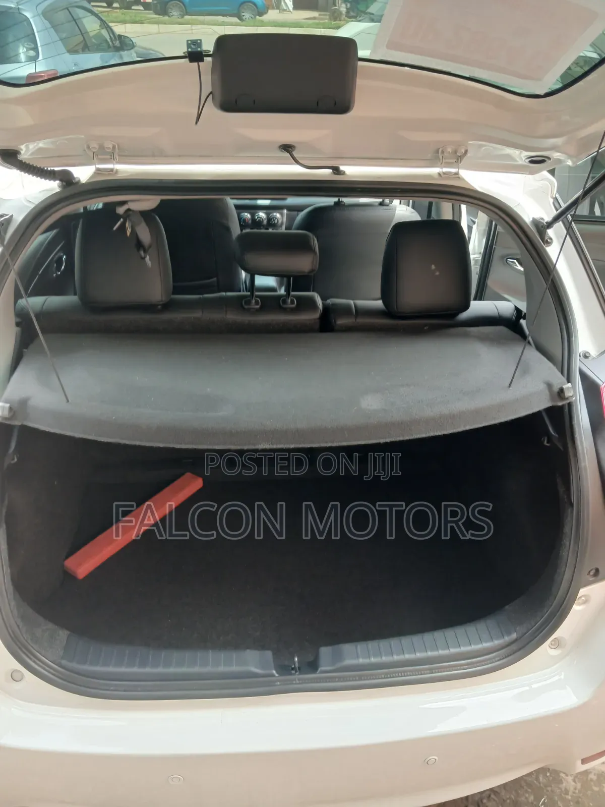 Toyota Yaris 2016 White