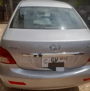 Toyota Yaris 1.5 Sedan 2008 Silver