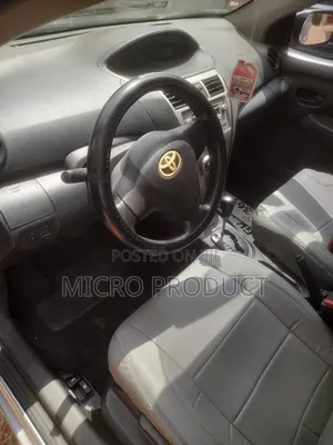 Toyota Yaris 1.5 Sedan 2008 Silver