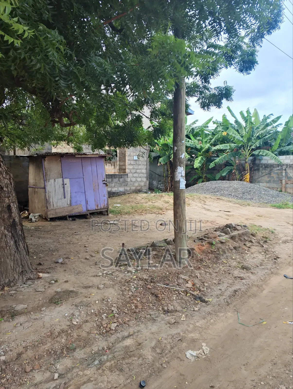 Very Nice Uncompleted Structure at Lentil Level for Sale Klagon