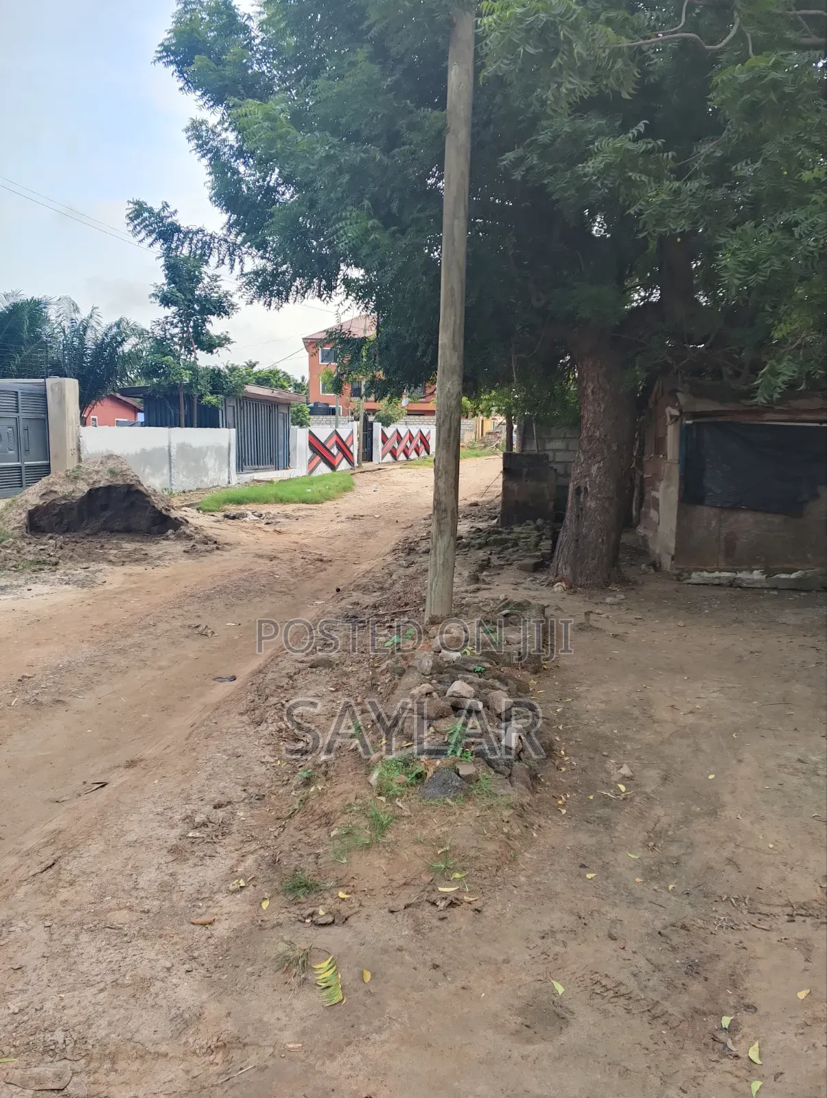 Very Nice Uncompleted Structure at Lentil Level for Sale Klagon