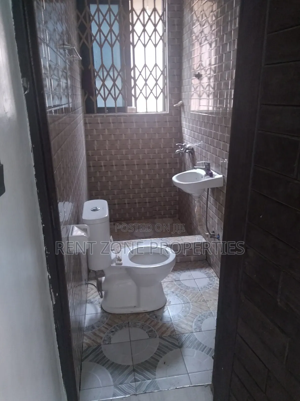 2bdrm Apartment in Ofankor for rent