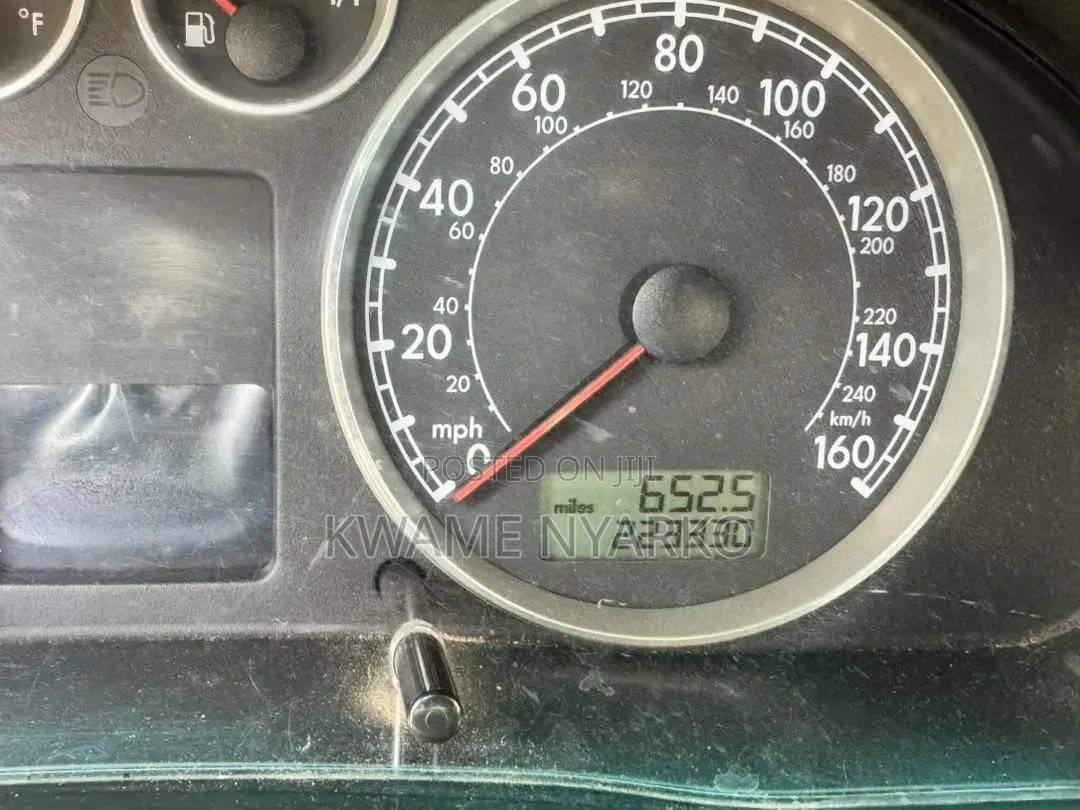 Volkswagen Passat 2005 Silver