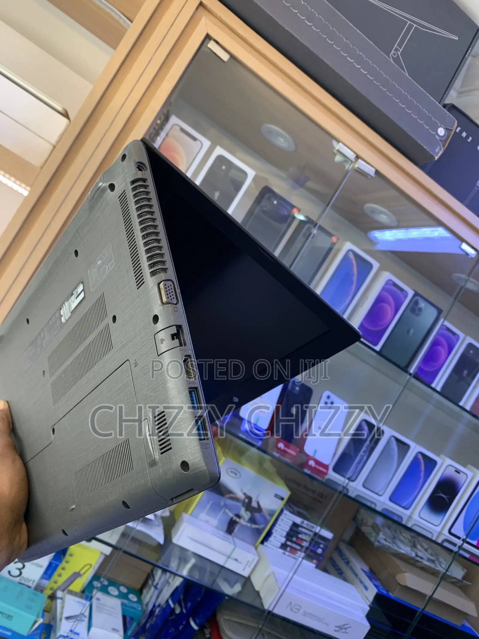 Laptop Acer Aspire E5-475 4GB Intel Core i3 SSD 128GB